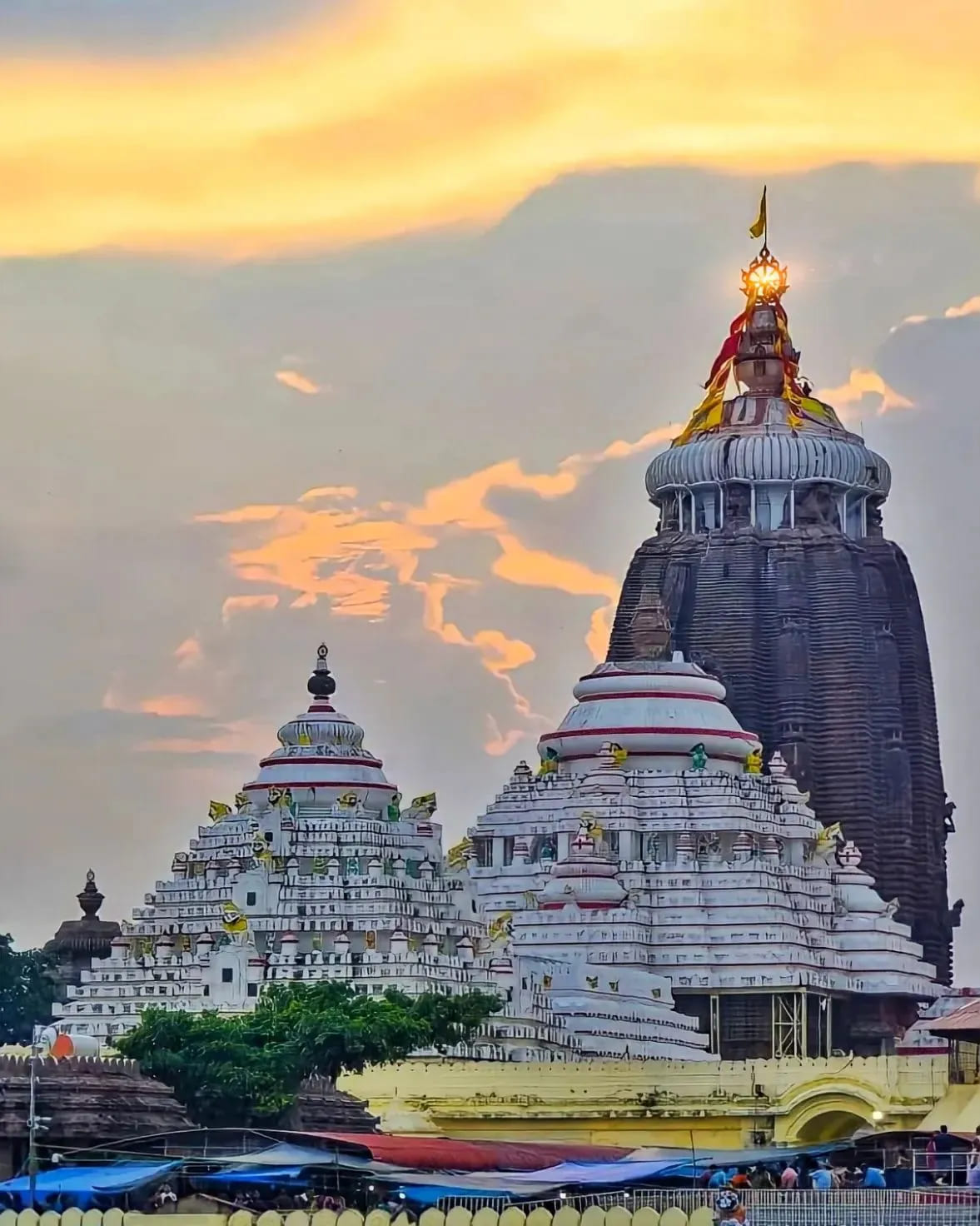 Embark on a Spiritual Quest with Puri Konark Temple Tour Package
